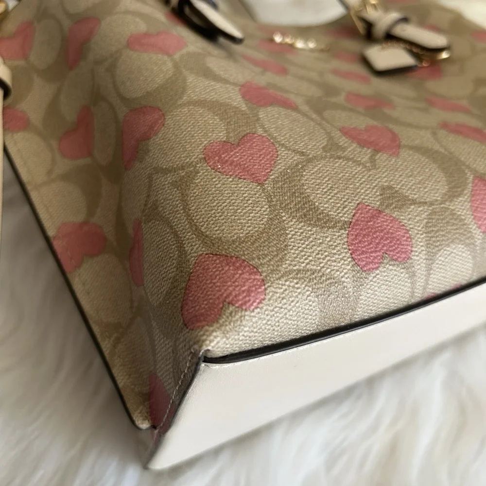 Coach Mollie Tote 25 Khaki Pink Heart Signature Canvas — Excellent Condition - Picture 3 of 10